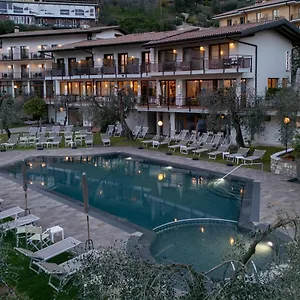 https://hotel-coste.it-lombardy.com