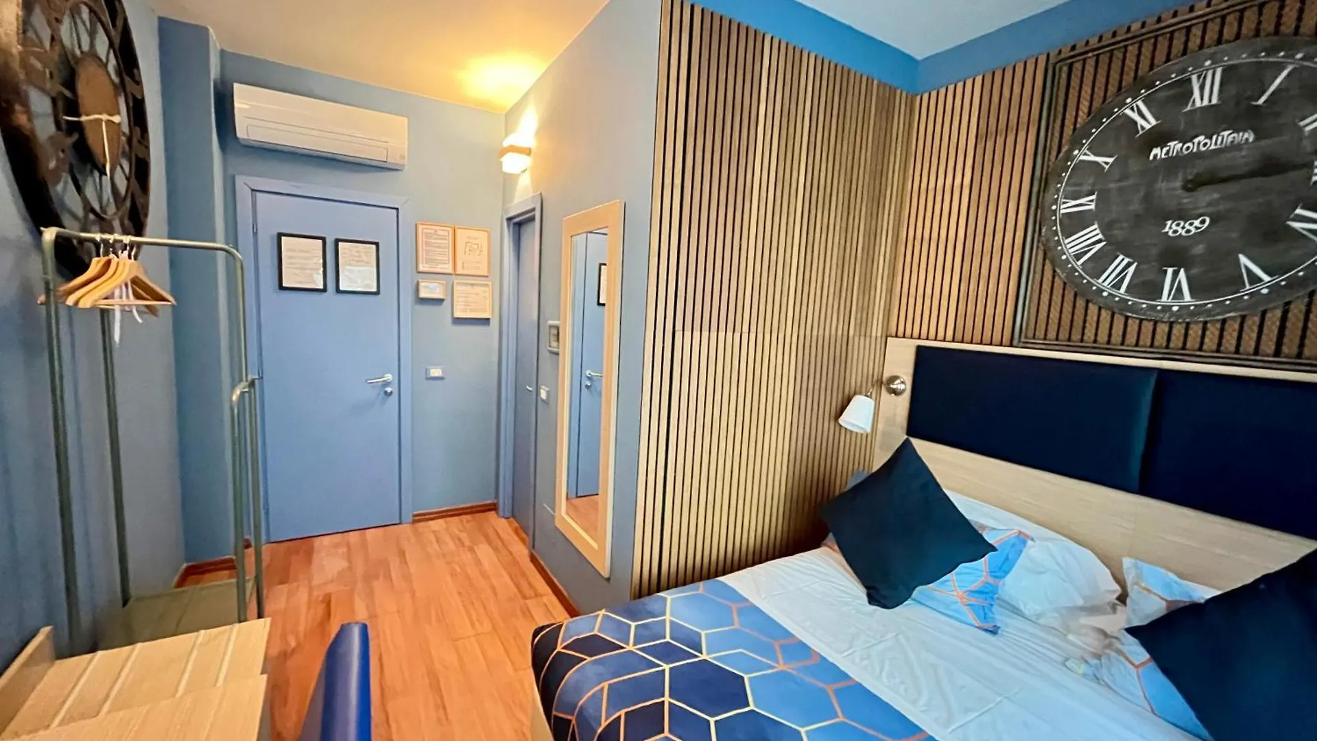 فندق مبيت وإفطار Residenza Olimpo Firenze City Center إيطاليا